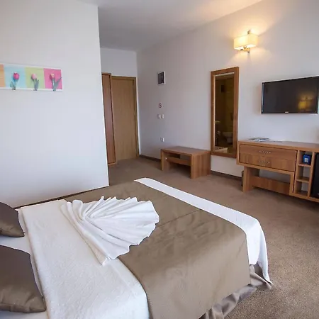 Melis Apartment *